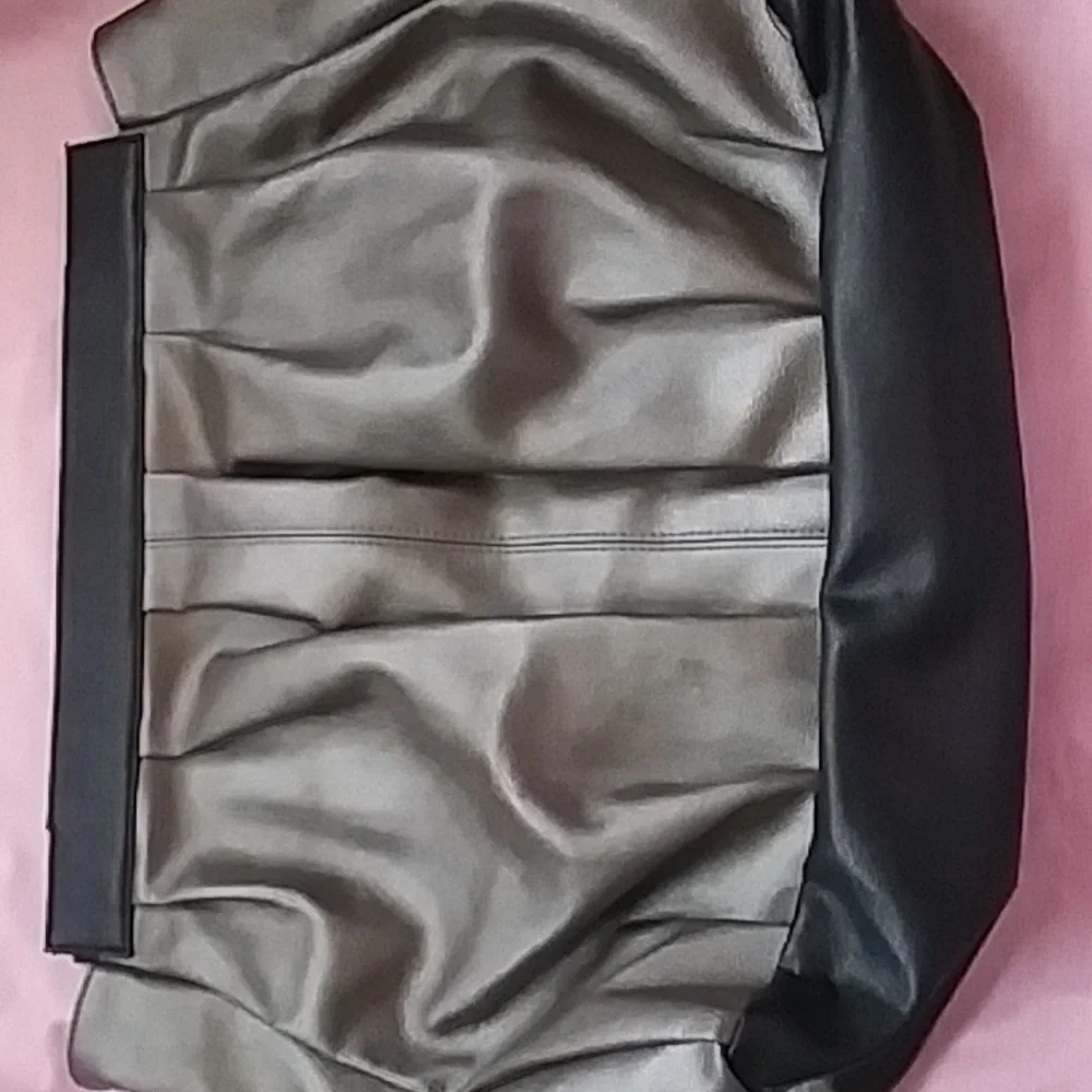 Awesome NWOT Miche Prima shell and straps. - Picture 9 of 12